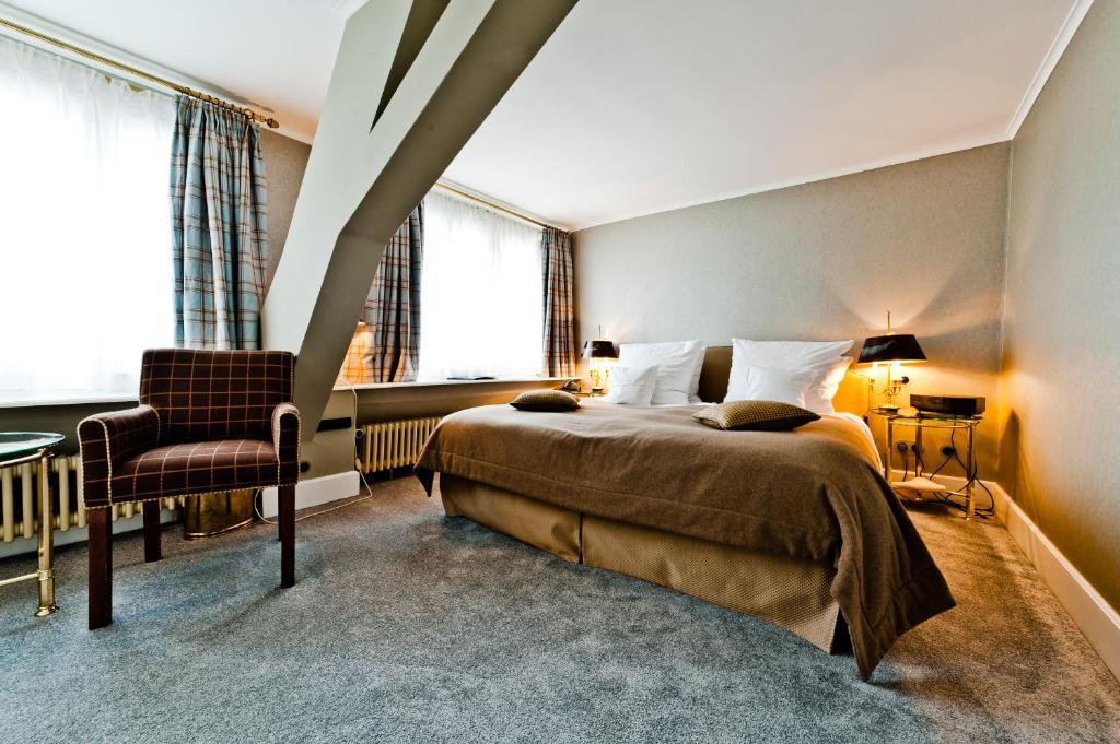Hotel Kronenschloesschen 엘트빌레 객실 사진